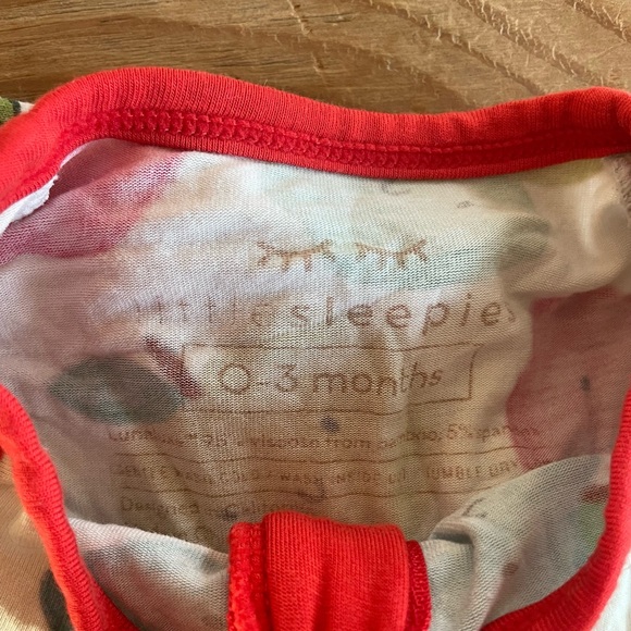 Little Sleepies 0-3 month footie sleepers - Picture 3 of 3